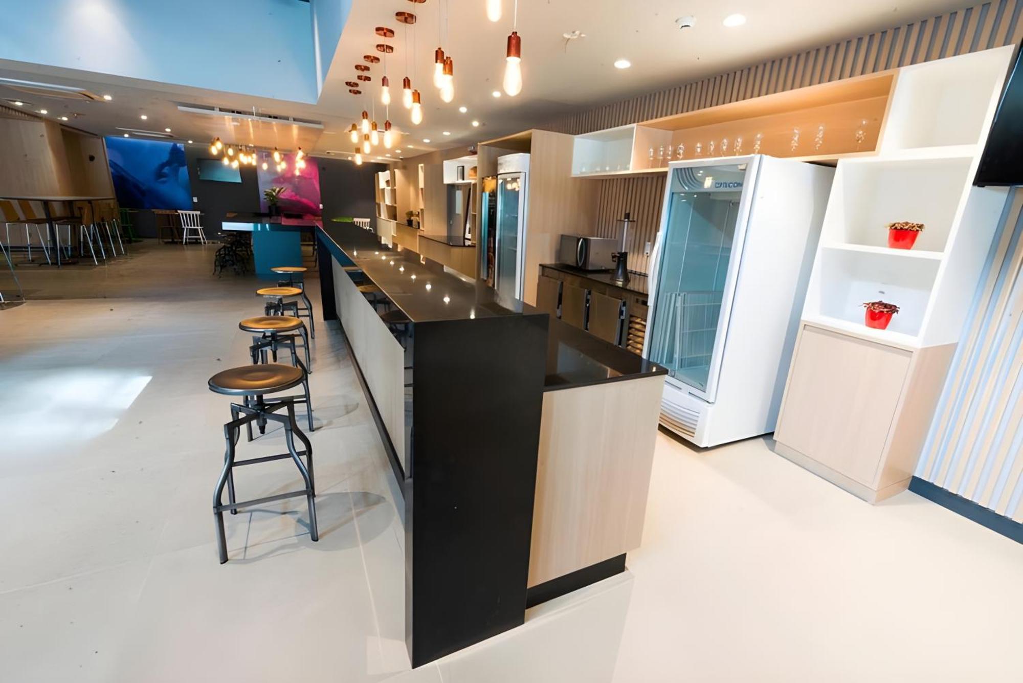 Ibis Hotel