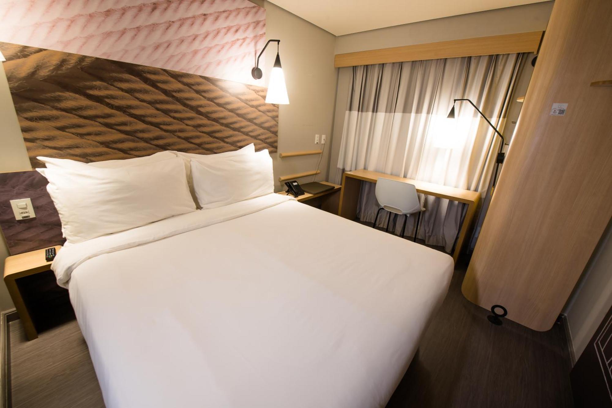Ibis Hotel 3*